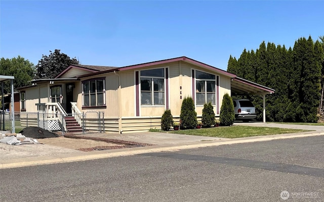 915 NE Chelan St, College Place, WA 99324 - photo 1