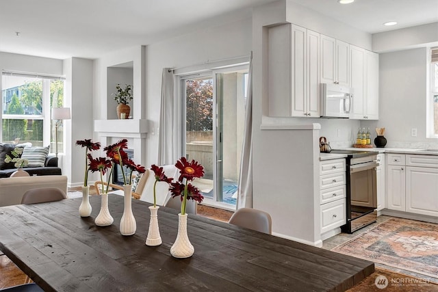 4343 Roosevelt Way NE Unit 202, Seattle, WA 98105 - photo 8
