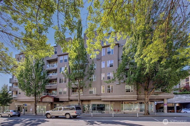 4343 Roosevelt Way NE Unit 202, Seattle, WA 98105 - photo 22