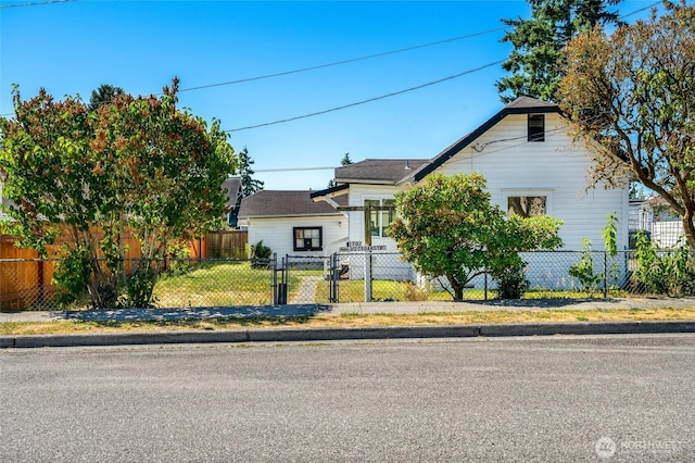1702 Cedar St Unit B, Everett, WA 98201 - photo 4
