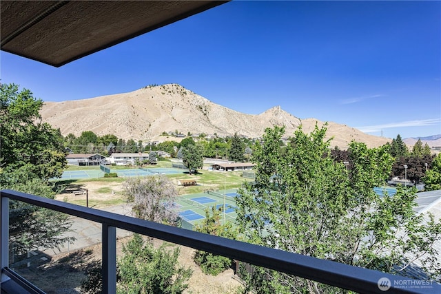 1818 Skyline Dr Unit 42, Wenatchee, WA 98801 - photo 2
