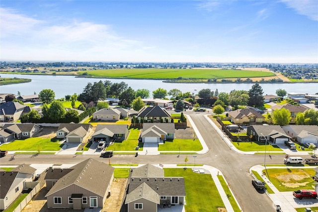 318 N Saratoga Way, Moses Lake, WA 98837 - photo 2