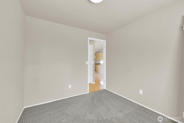 7920 E Glen Dr, Everett, WA 98203 - photo 19