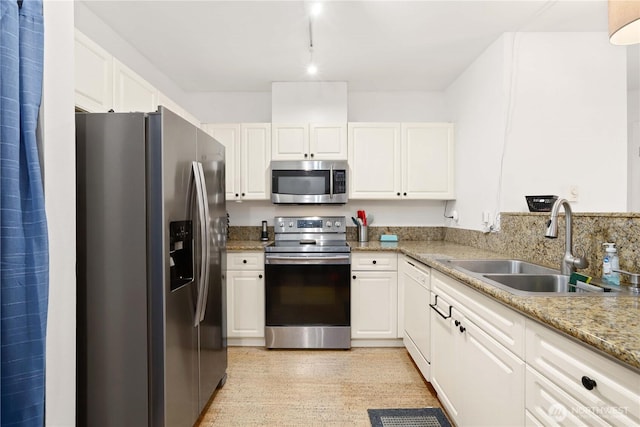 14714 Admiralty Way Unit A318, Lynnwood, WA 98087 - photo 8