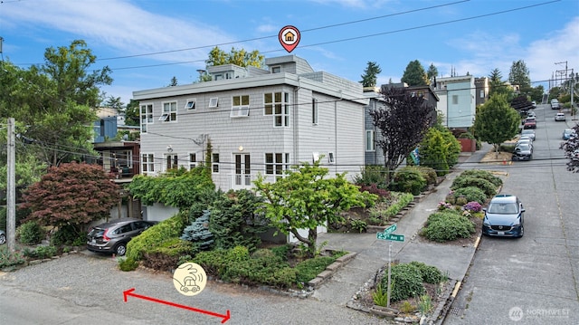 2301 W Crockett St, Seattle, WA 98199 - photo 27
