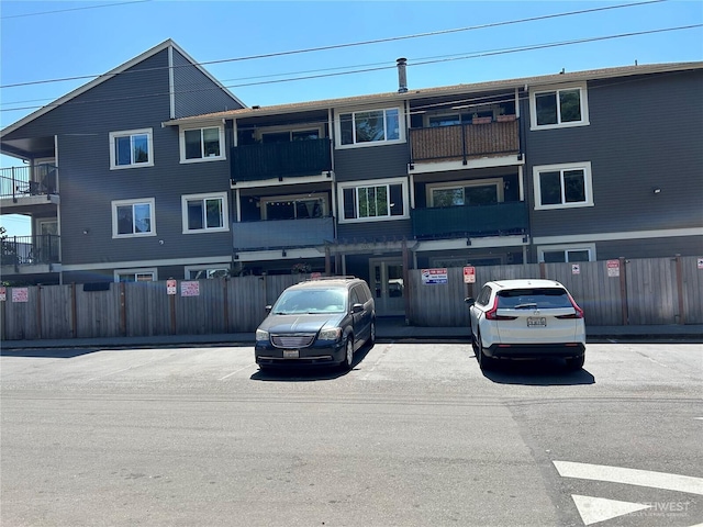 939 N 101st St Unit 101, Seattle, WA 98133 - photo 1