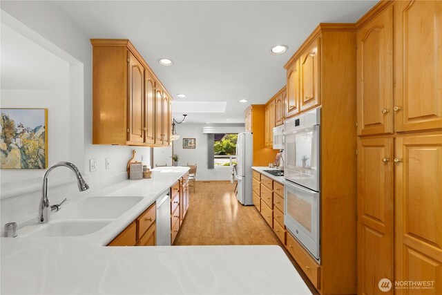17512 NE 22nd Ct, Redmond, WA 98052 - photo 4