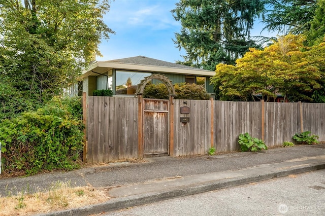 8613 16th Ave SW, Seattle, WA 98106 - photo 2