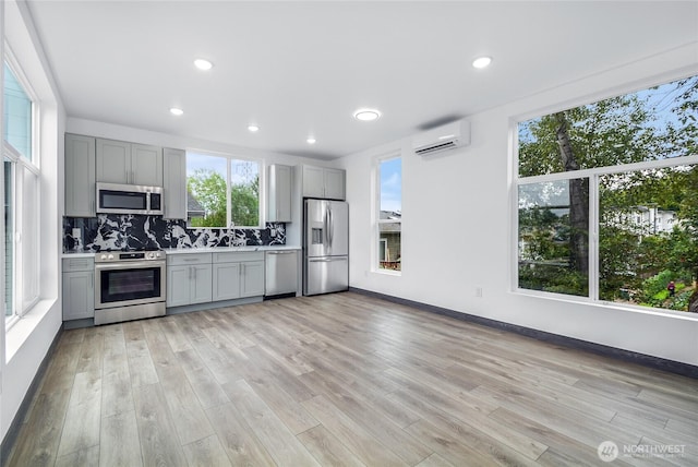 8612 42nd Ave S Unit C, Seattle, WA 98118 - photo 2