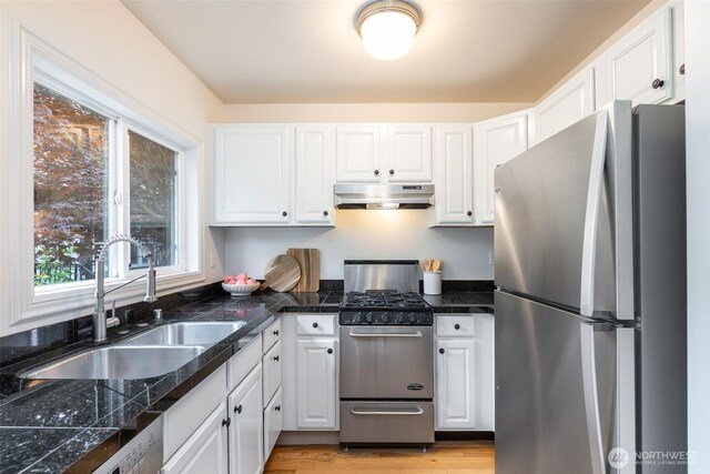 421 10th Ave E Unit F, Seattle, WA 98102 - photo 11