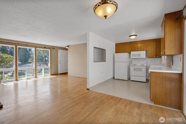 2404 S 249th Pl, Kent, WA 98032 - photo 6