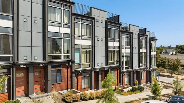 972 N Allen Pl, Seattle, WA 98103 - photo 1