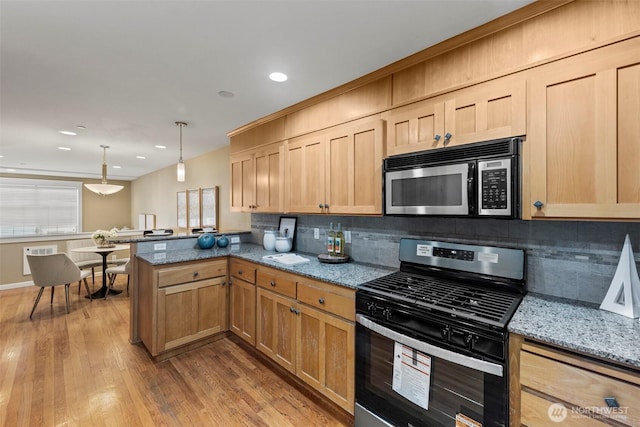 63 Etruria St Unit B, Seattle, WA 98109 - photo 9
