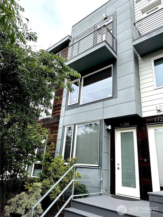 1730 NW 60th St, Seattle, WA 98107 - photo 1