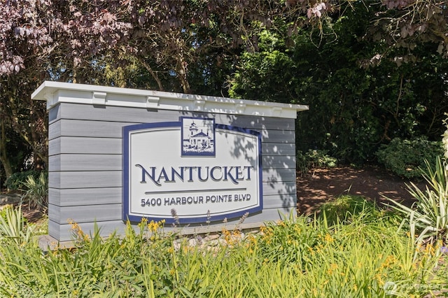5400 Harbour Pointe Blvd Unit C-201, Mukilteo, WA 98275 - photo 2