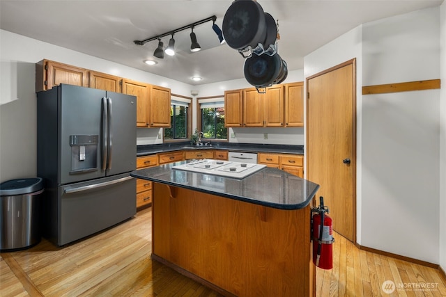 13941 NE 85th St, Redmond, WA 98052 - photo 9