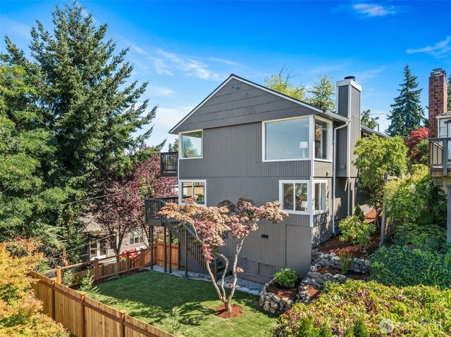 2800 W Elmore Pl, Seattle, WA 98199 - photo 1