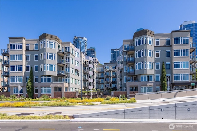 1900 Alaskan Way Unit 502, Seattle, WA 98101 - photo 3