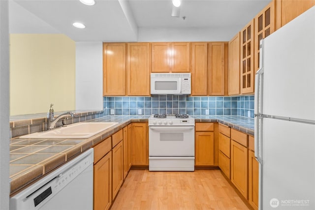 1900 Alaskan Way Unit 502, Seattle, WA 98101 - photo 13