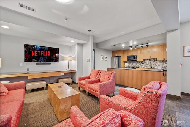 1900 Alaskan Way Unit 502, Seattle, WA 98101 - photo 24