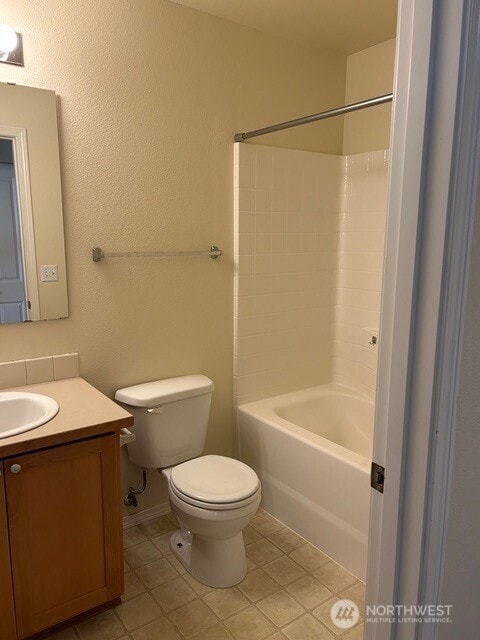 2055 Garry Oaks Ave Unit B, Dupont, WA 98327 - photo 14