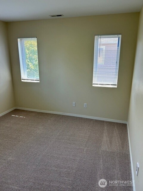 2055 Garry Oaks Ave Unit B, Dupont, WA 98327 - photo 18