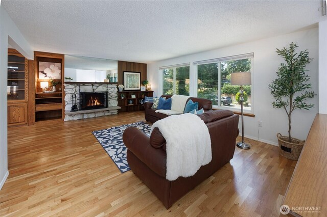 12822 NE 68th St, Kirkland, WA 98033 - photo 3