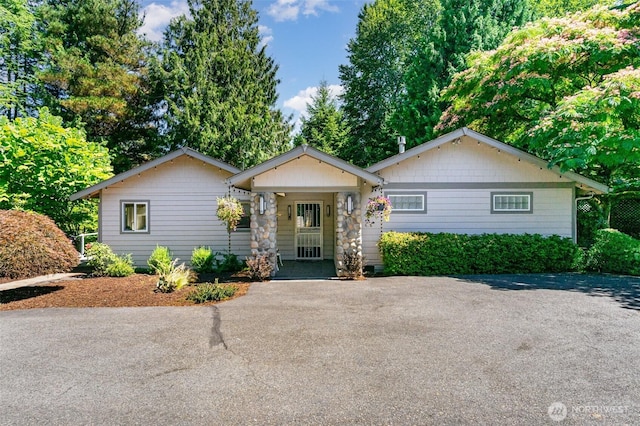 2726 Pioneer Way E, Tacoma, WA 98404 - photo 1