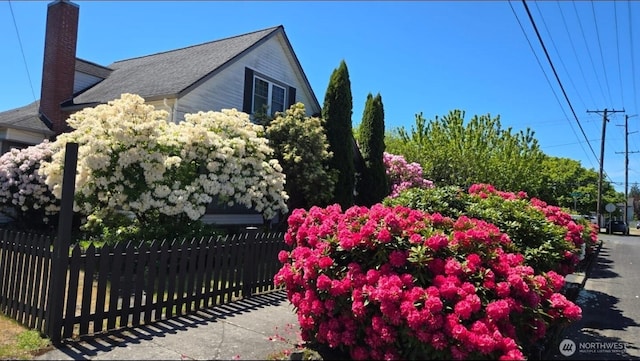 237 C St SW, Castle Rock, WA 98611 - photo 3