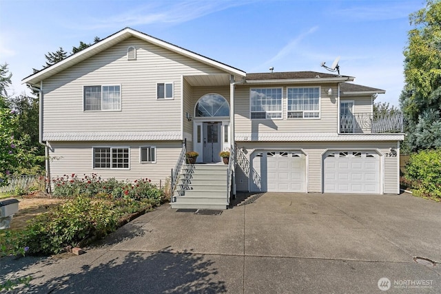 7919 Renton Ave S, Seattle, WA 98118 - photo 1
