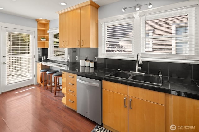3807 Densmore Ave N, Seattle, WA 98103 - photo 14