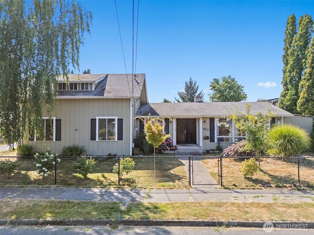 612 7th St SW, Puyallup, WA 98371 - photo 1