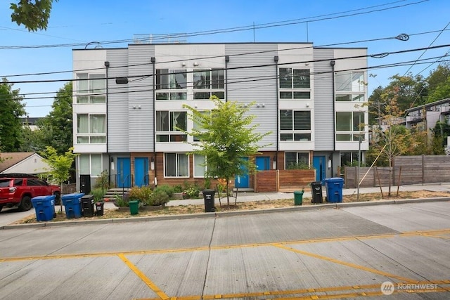 2400 SW Genesee St, Seattle, WA 98106 - photo 3