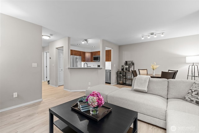 1131 115th St SW Unit E4, Everett, WA 98204 - photo 4