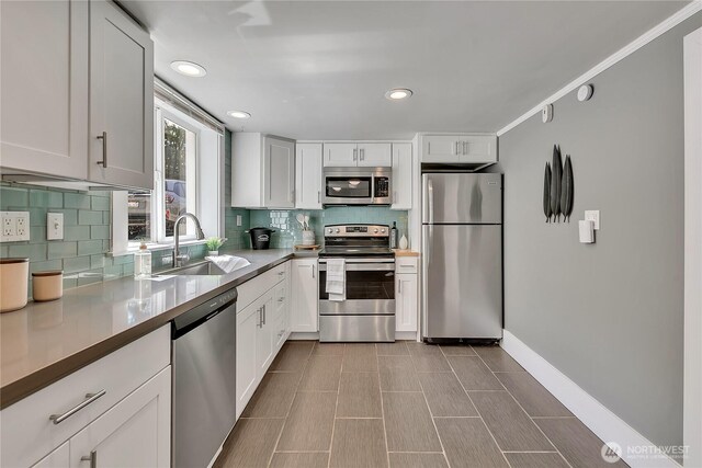 3829 Burke Ave N, Seattle, WA 98103 - photo 24