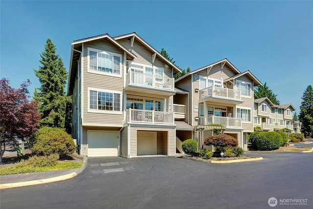 18606 NE 57th St, Redmond, WA 98052 - photo 1