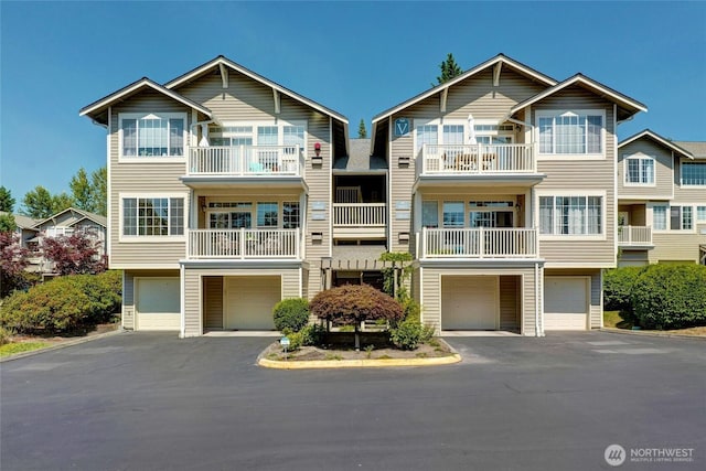 18606 NE 57th St, Redmond, WA 98052 - photo 2