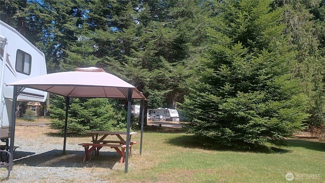 104 Rainbow Pl, Packwood, WA 98361 - photo 8