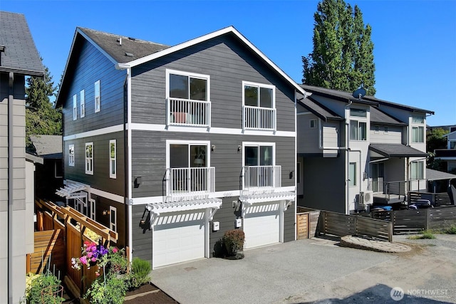 3435 21st Ave W Unit B, Seattle, WA 98199 - photo 2