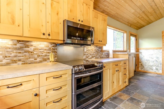 14116 419th St E, Eatonville, WA 98328 - photo 7