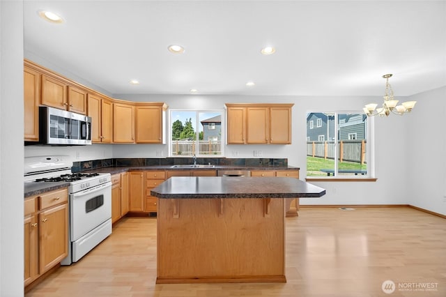 2563 Pacific Highlands Ave, Ferndale, WA 98248 - photo 18