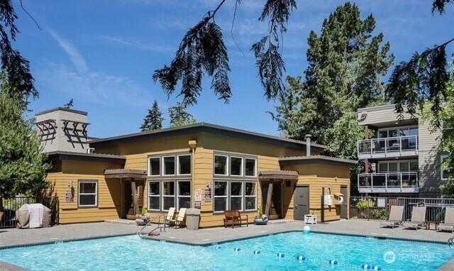 23015 Edmonds Way Unit A103, Edmonds, WA 98020 - photo 21