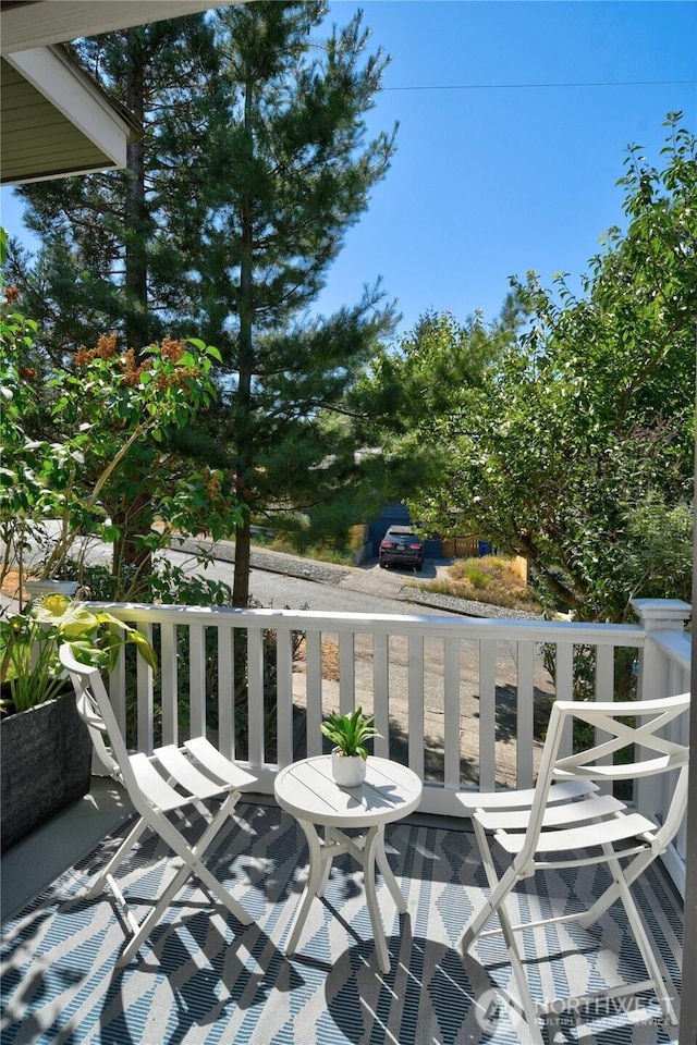 2 Fulton St, Seattle, WA 98109 - photo 7