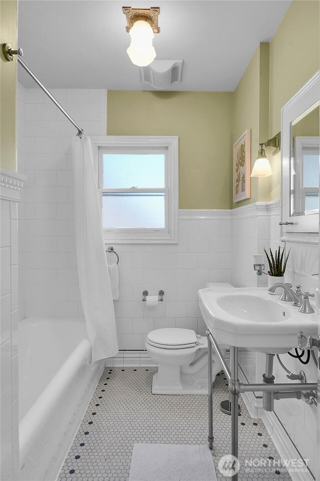 2 Fulton St, Seattle, WA 98109 - photo 17