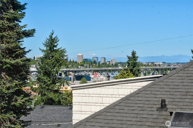 2 Fulton St, Seattle, WA 98109 - photo 35