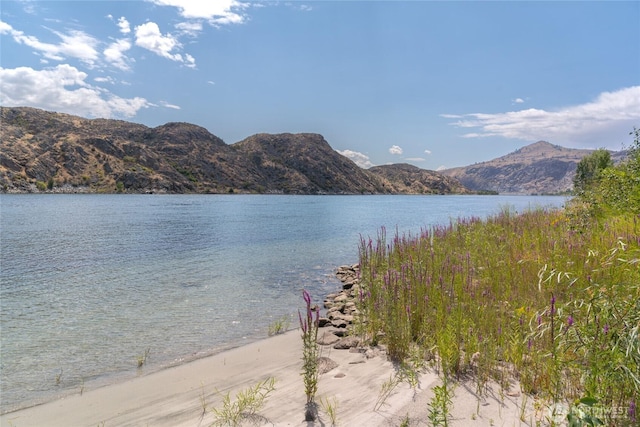 24888 US Highway 97, Chelan, WA 98816 - photo 2