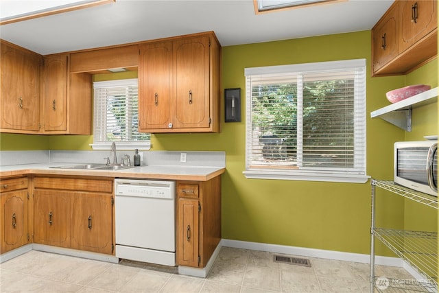 420 SW 127th St, Seattle, WA 98146 - photo 10