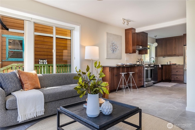 2025 Fairview Ave E Unit E, Seattle, WA 98102 - photo 12