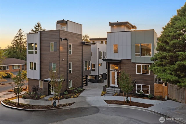 4300 NE 52nd St, Seattle, WA 98105 - photo 23