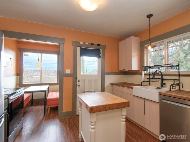 117 W 10th St, Port Angeles, WA 98362 - photo 9